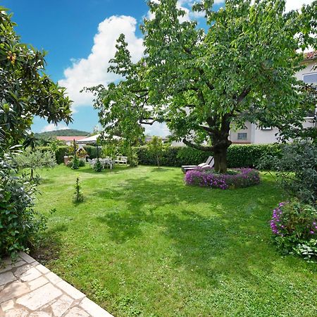 Apartment Slavica Vrvari Porec Esterno foto