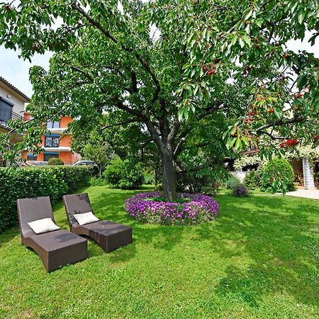 Apartment Slavica Vrvari Porec Esterno foto