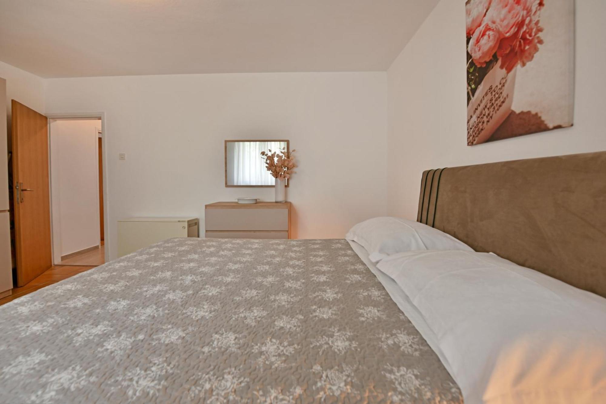 Apartment Slavica Vrvari Porec Camera foto